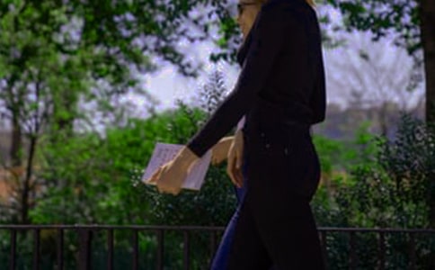 2018年大学生班干部获奖后发言稿