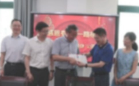 退休领导欢送会发言稿