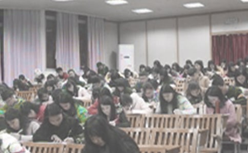 期中考试总结表彰会上的讲话-领导讲话稿