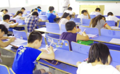学生期中考试演讲稿