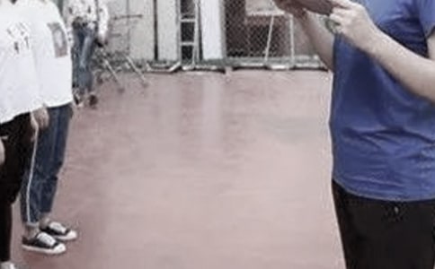 体育教师的演讲稿